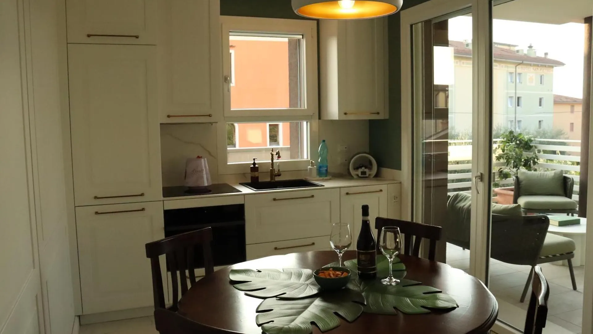 Domus Aurus Luxury Apartment Bardolino