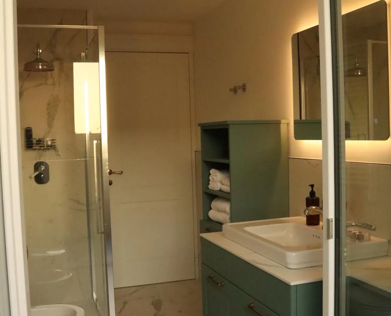 Domus Aurus Luxury Apartment Bardolino